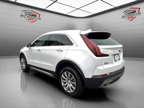 2021 Cadillac XT4 Premium Luxury