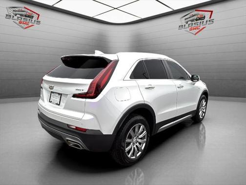 2021 Cadillac XT4 Premium Luxury
