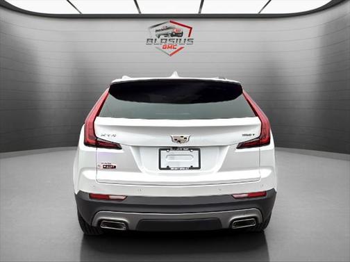 2021 Cadillac XT4 Premium Luxury