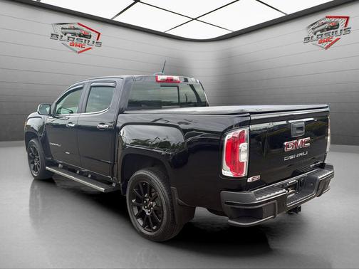 Onyx Black 2021 GMC Canyon Denali