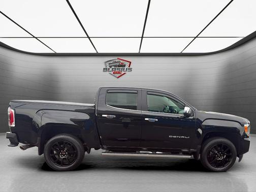Onyx Black 2021 GMC Canyon Denali