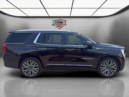 Onyx Black 2025 GMC Yukon Denali Ultimate