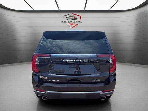 Onyx Black 2025 GMC Yukon Denali Ultimate