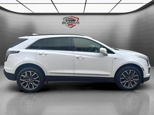 2022 Cadillac XT5 Sport
