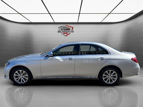 2017 Mercedes-Benz E-Class 4MATIC