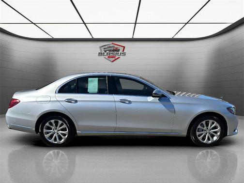 2017 Mercedes-Benz E-Class 4MATIC