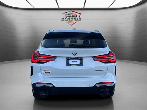 2023 BMW X3 M40i