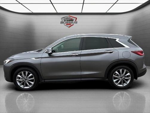 2022 INFINITI QX50 LUXE AWD