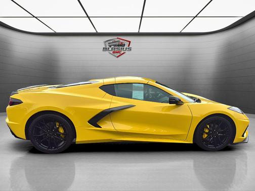 Competition Yellow Tintcoat Metallic 2025 Chevrolet Corvette Stingray w/2LT