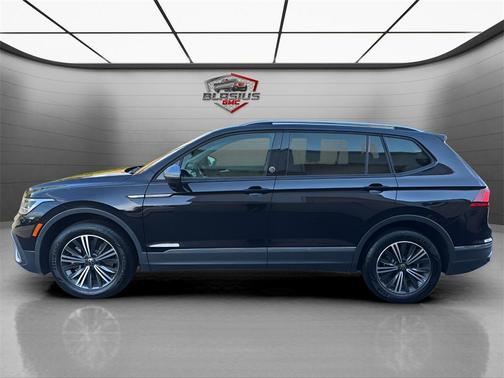 2024 Volkswagen Tiguan 2.0T Wolfsburg Edition