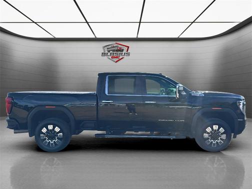 2024 GMC Sierra 2500 Denali