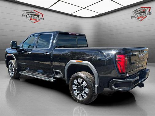 2024 GMC Sierra 2500 Denali