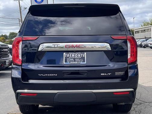 2021 GMC Yukon SLT