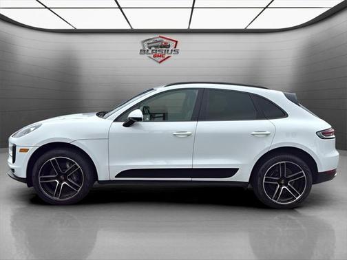 2021 Porsche Macan Base
