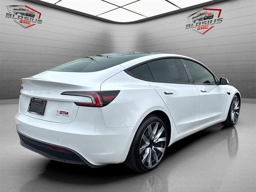 2025 Tesla Model 3 Long Range