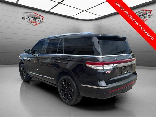 2022 Lincoln Navigator Reserve