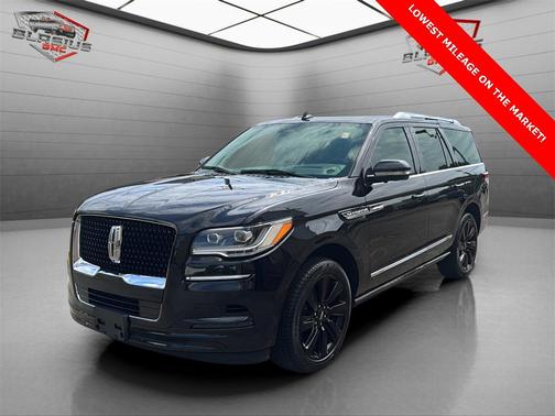Infinite Black Metallic Clearcoat 2022 Lincoln Navigator Reserve SUV