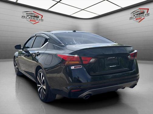 2020 Nissan Altima SR Intelligent AWD