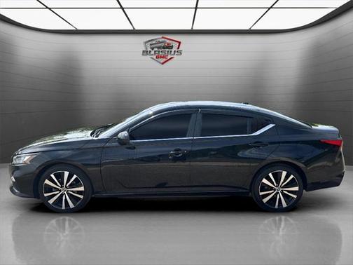 2020 Nissan Altima SR Intelligent AWD