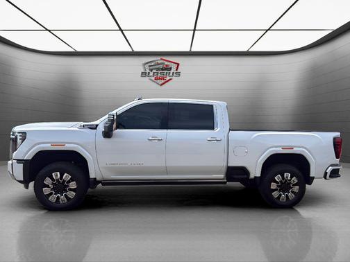 White Frost Tricoat 2024 GMC Sierra 3500 Denali