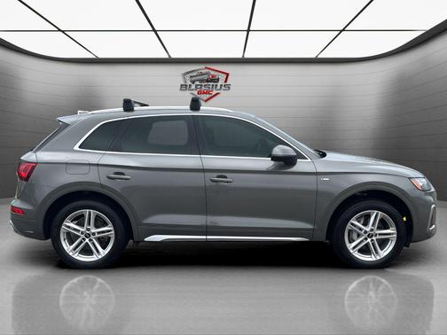 2023 Audi Q5 e 55 S line Premium Plus