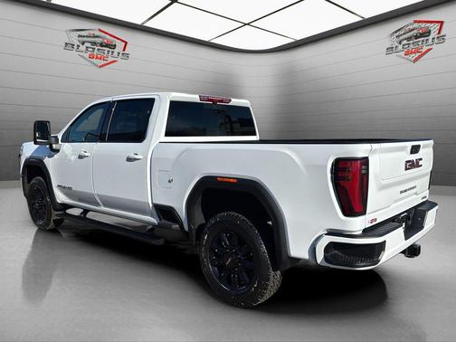 2026 GMC Sierra 2500 AT4