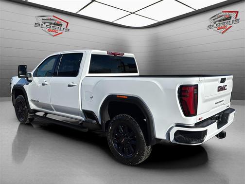 2026 GMC Sierra 2500 AT4