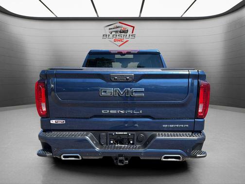 Pacific Blue Metallic 2022 GMC Sierra 1500 Denali Ultimate
