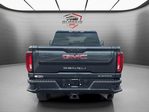 2022 GMC Sierra 2500 Denali