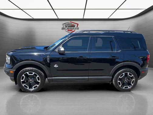 Shadow Black 2023 Ford Bronco Sport Outer Banks