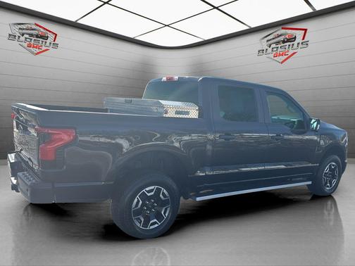 2023 Ford F-150 Lightning Pro