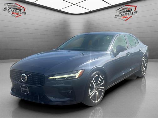 2021 Volvo S60 T6 R-Design