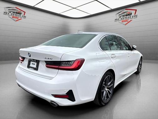 2022 BMW 330 xDrive