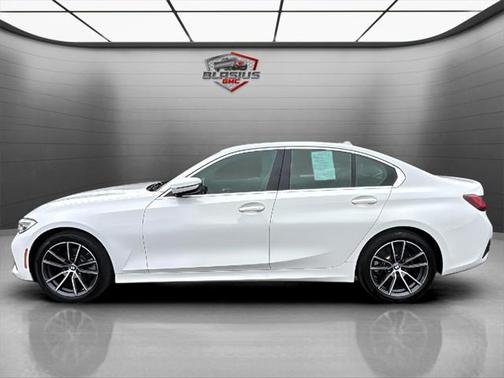 2022 BMW 330 xDrive