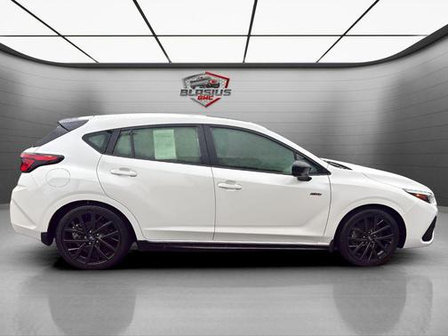 Crystal White Pearl 2024 Subaru Impreza RS