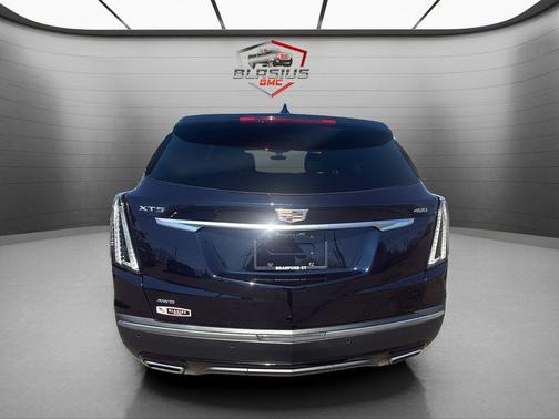 Dark Moon Blue Metallic 2021 Cadillac XT5 Sport