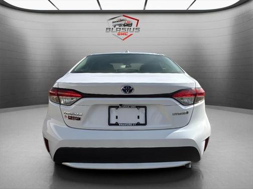 2020 Toyota Corolla Hybrid LE