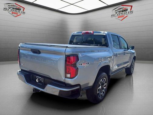 Sterling Gray Metallic 2023 Chevrolet Colorado LT