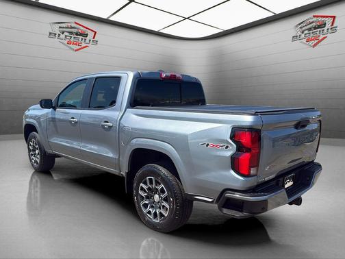 Sterling Gray Metallic 2023 Chevrolet Colorado LT