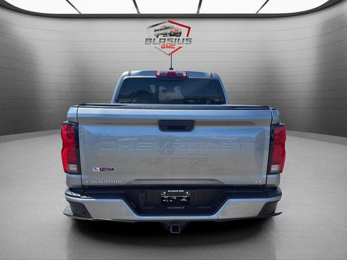 Sterling Gray Metallic 2023 Chevrolet Colorado LT