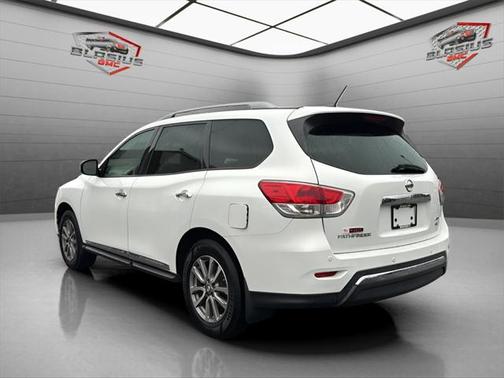 2014 Nissan Pathfinder SL
