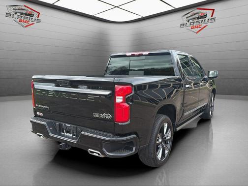 Black 2025 Chevrolet Silverado 1500 High Country