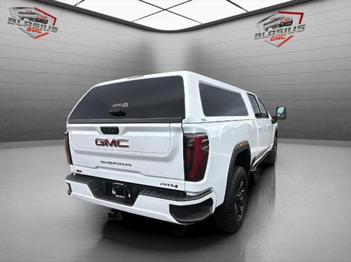 2024 GMC Sierra 2500 AT4