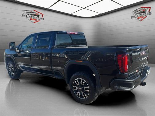 2022 GMC Sierra 2500 AT4