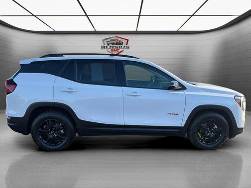 2022 GMC Terrain AWD AT4