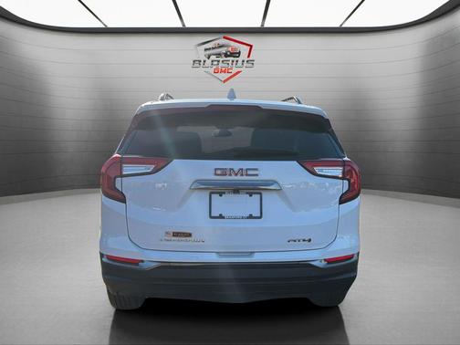 2022 GMC Terrain AWD AT4
