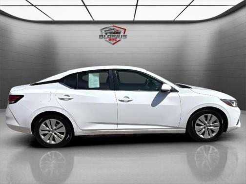 2022 Nissan Sentra S