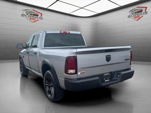 2024 RAM 1500 Classic Warlock Crew Cab 4x4 5'7' Box