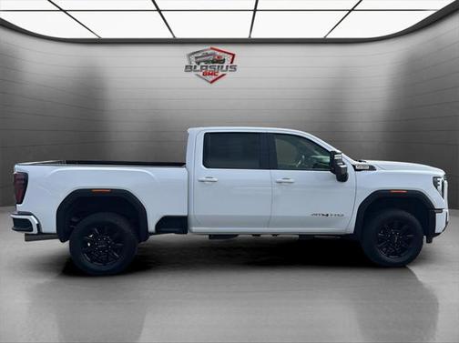 2024 GMC Sierra 2500 AT4