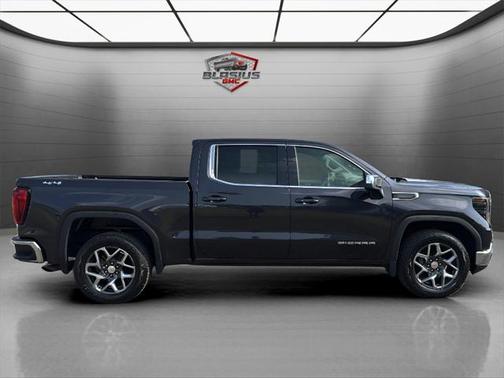 2022 GMC Sierra 1500 SLE